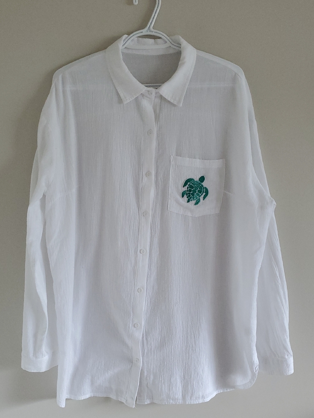 White Long-Sleeve Button-Up Shirt with Green Turtle Pocket Embroidery Sz XL